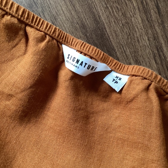 Puff Sleeved Dress - Picture 3 of 3